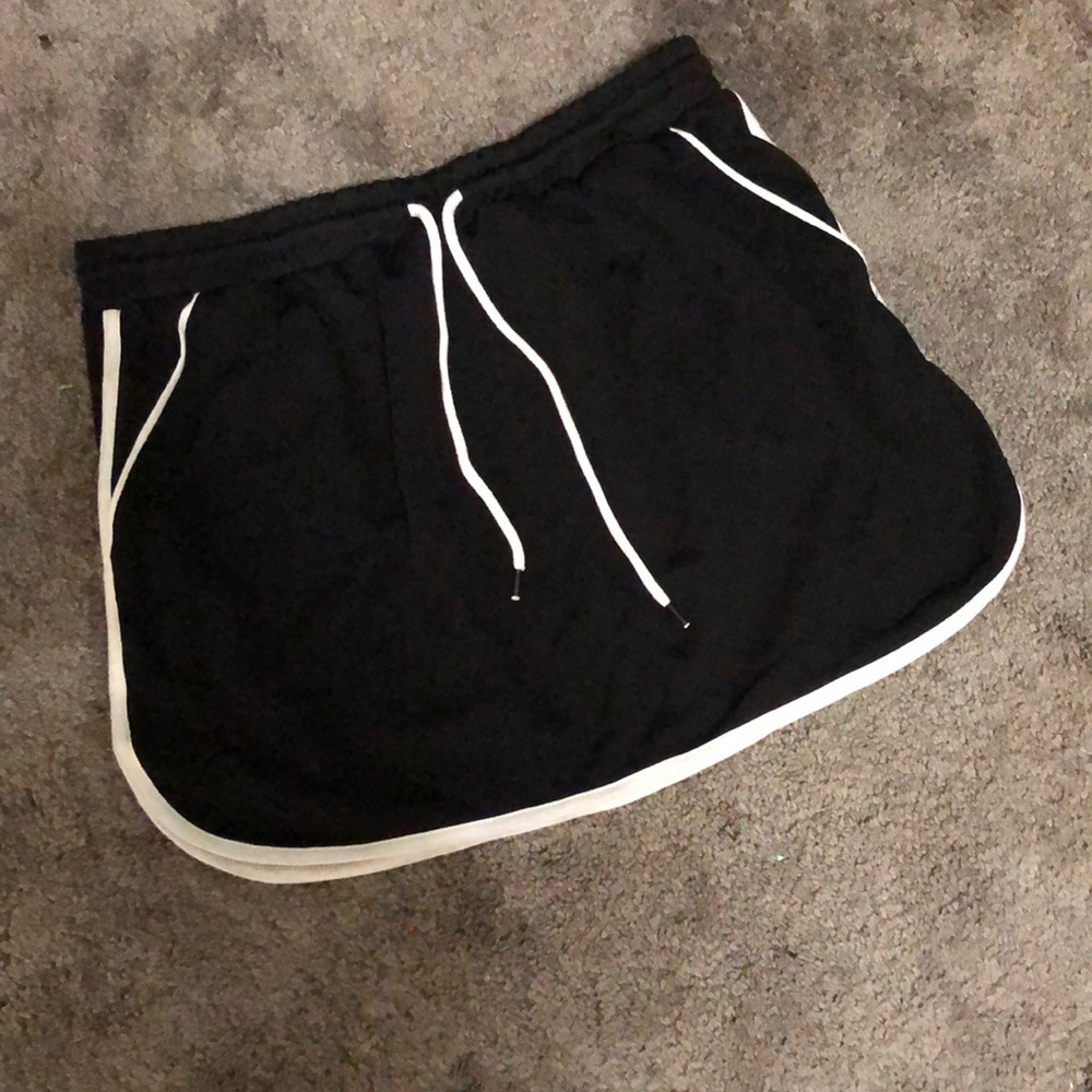 Black & white Skirt